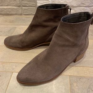 STEVE MADDEN Legally Bootie